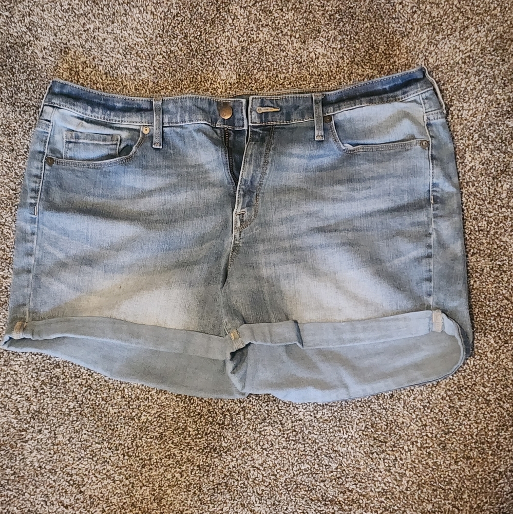 Mossimo Women High-Rise Midi Shorts, Size 16/33R, 4" Inseam